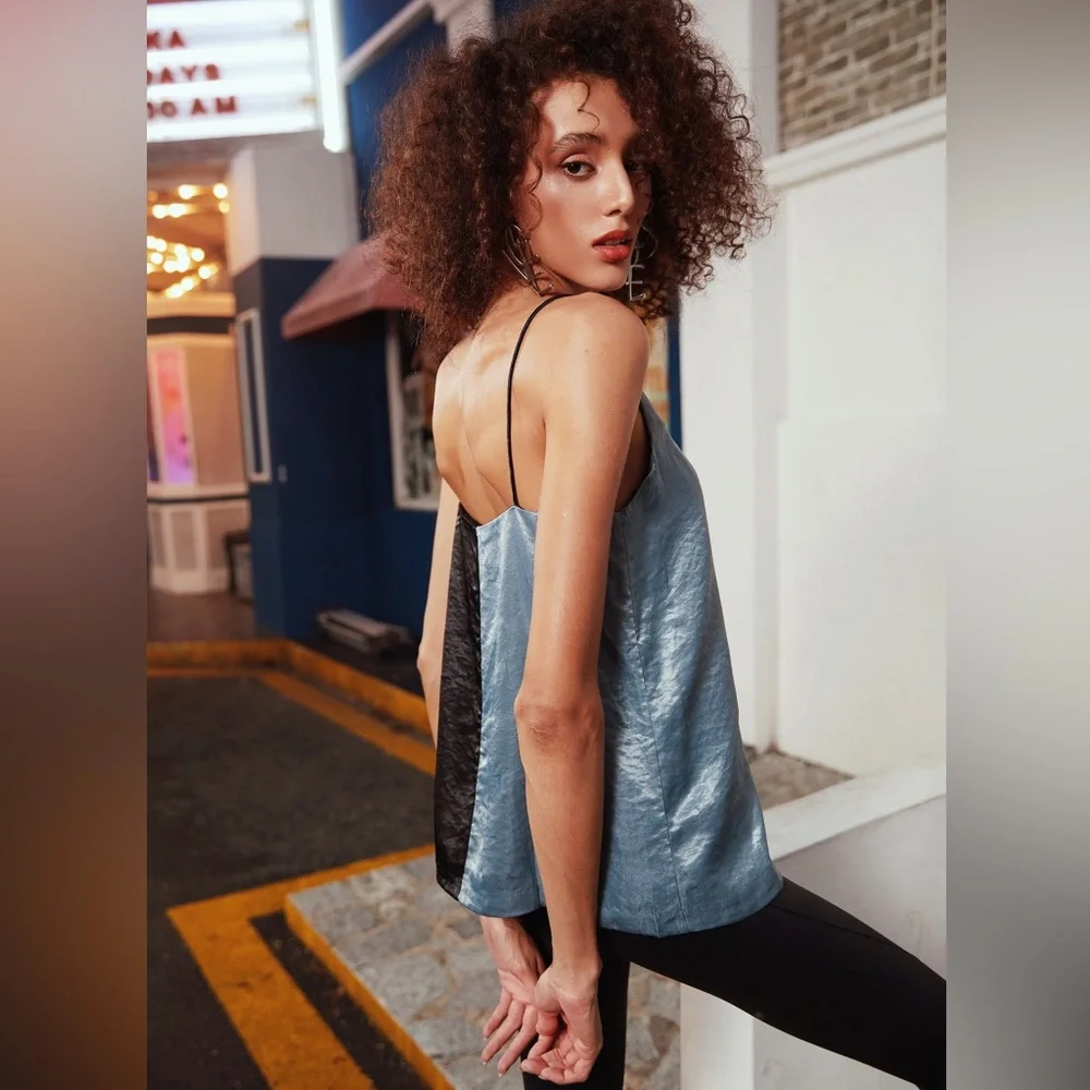 MIDNIGHT TOP (FINAL CALL) - Picture 2 of 2